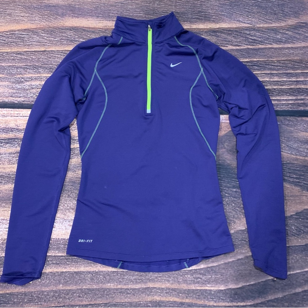 Nike Pullover